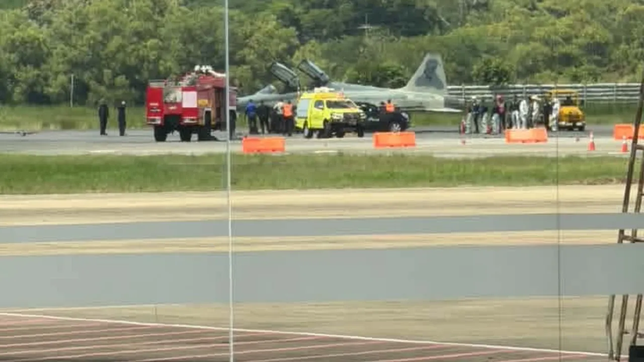 รันเวย์อุบลฯ อัมพาต F-5 TH ขัดข้อง ห้ามลงจอดชั่วคราว