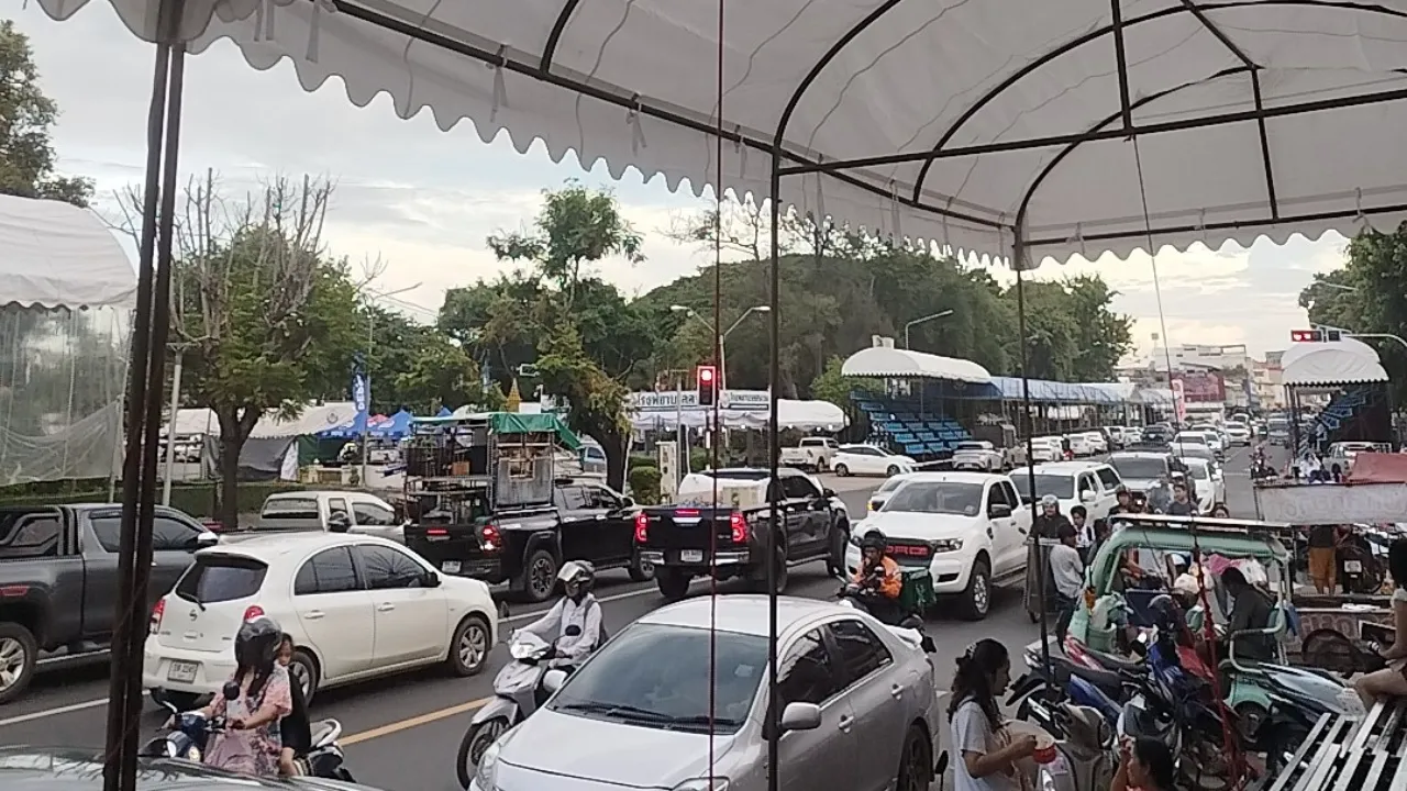 สภาพอากาศอุบลฯ วันนี้ ร้อนสุด 36 องศาฯ บ่ายเสี่ยงฝนหนักลมแรง