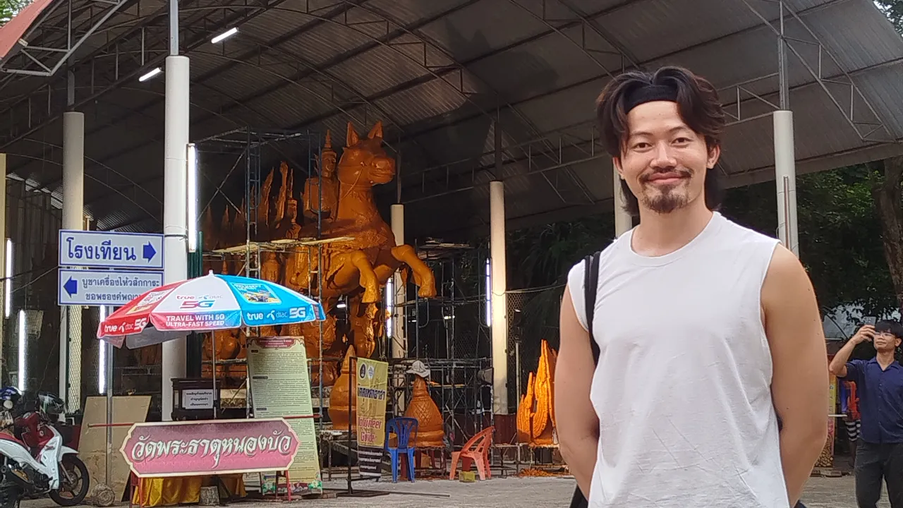 แอดมินแอบแวะมาหนองบัว เจอใครเนี่ย!?  เทียนกำลังขึ้นรูปหอมมาก